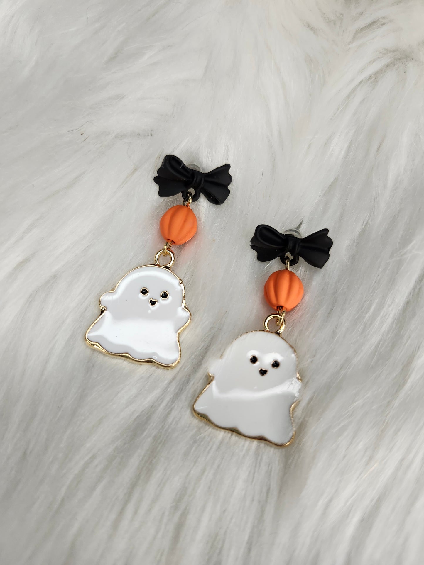 Ghost bow earrings