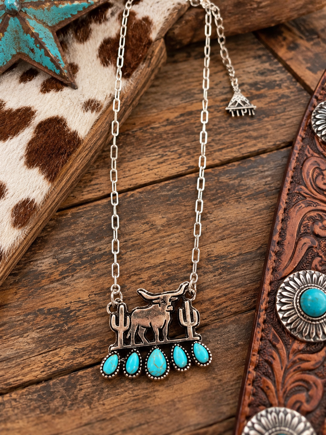 Cactus bull necklace