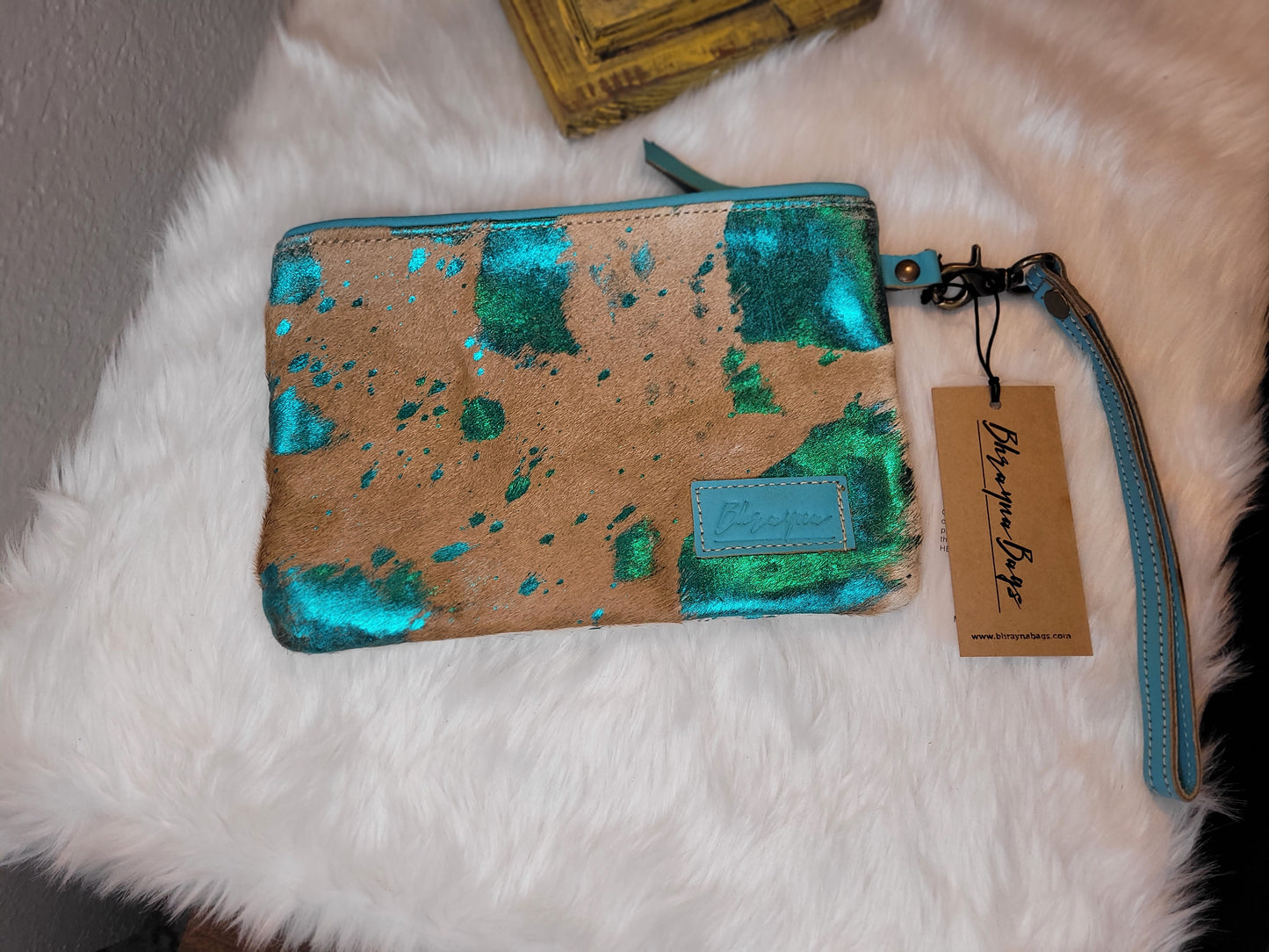 Glizty turquoise pouch 4