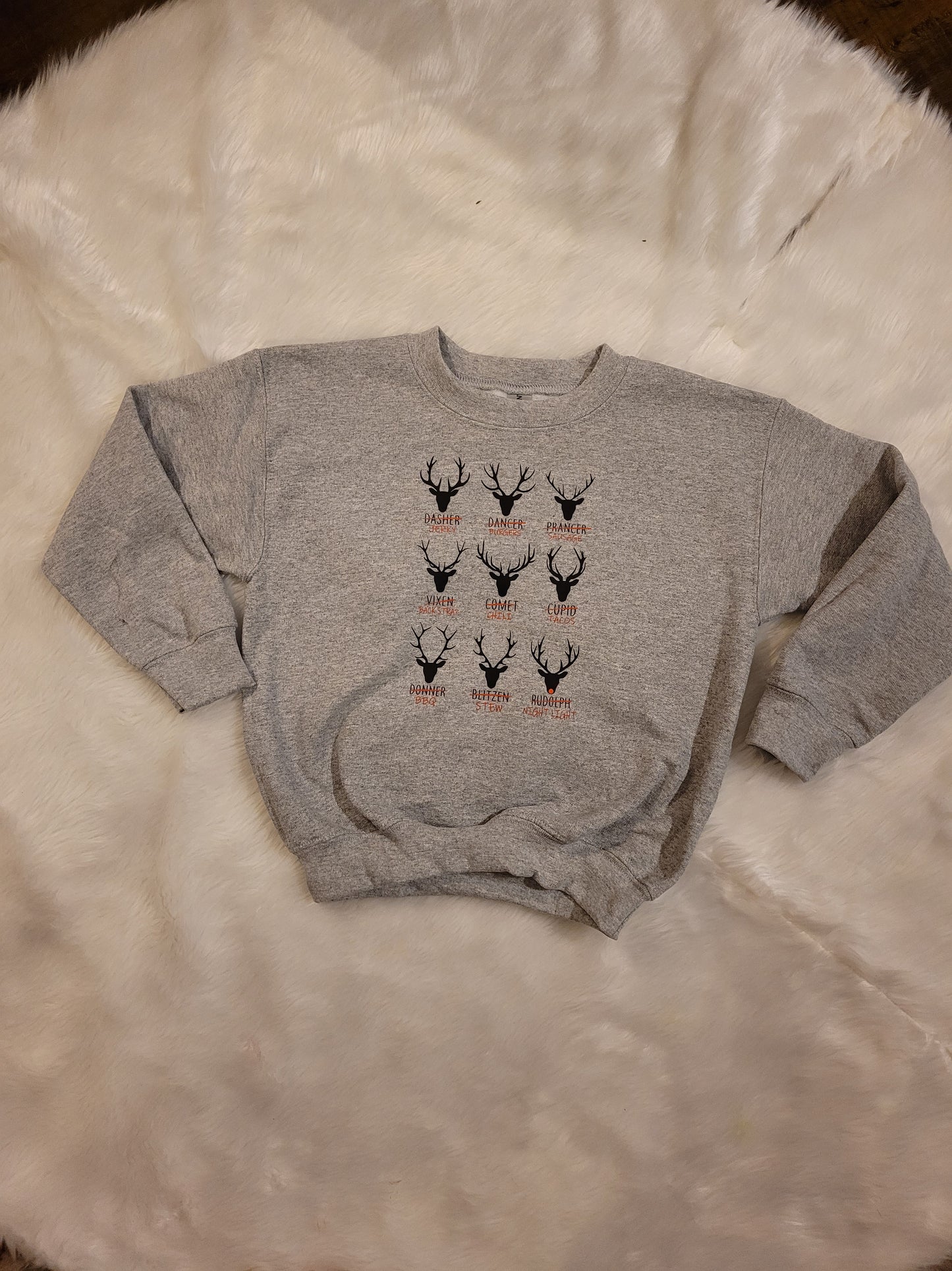 Reindeer pullover