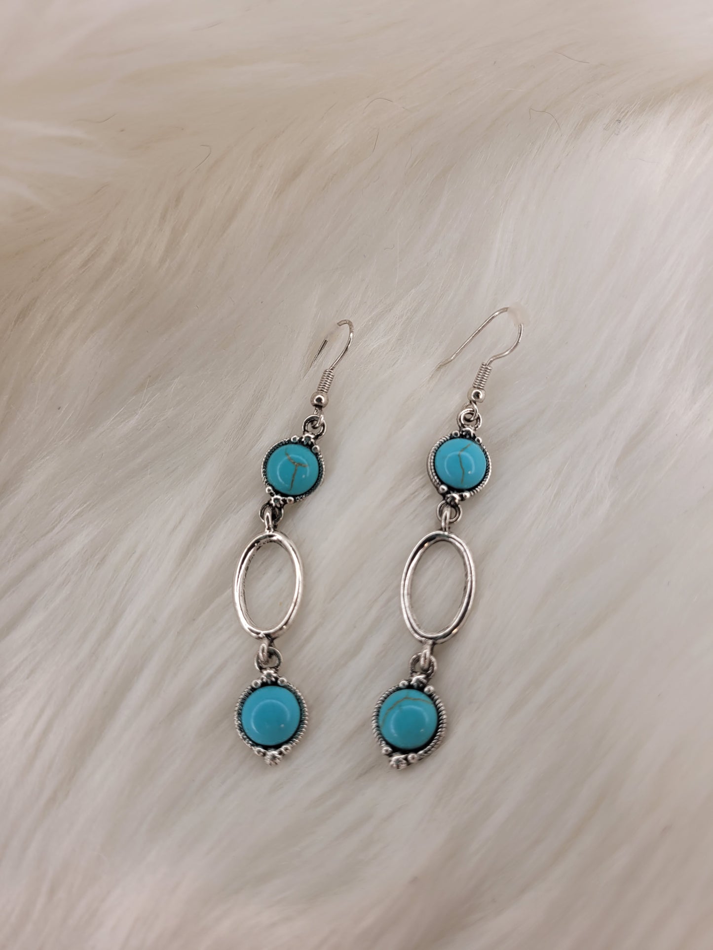 2 turquoise stone earrings