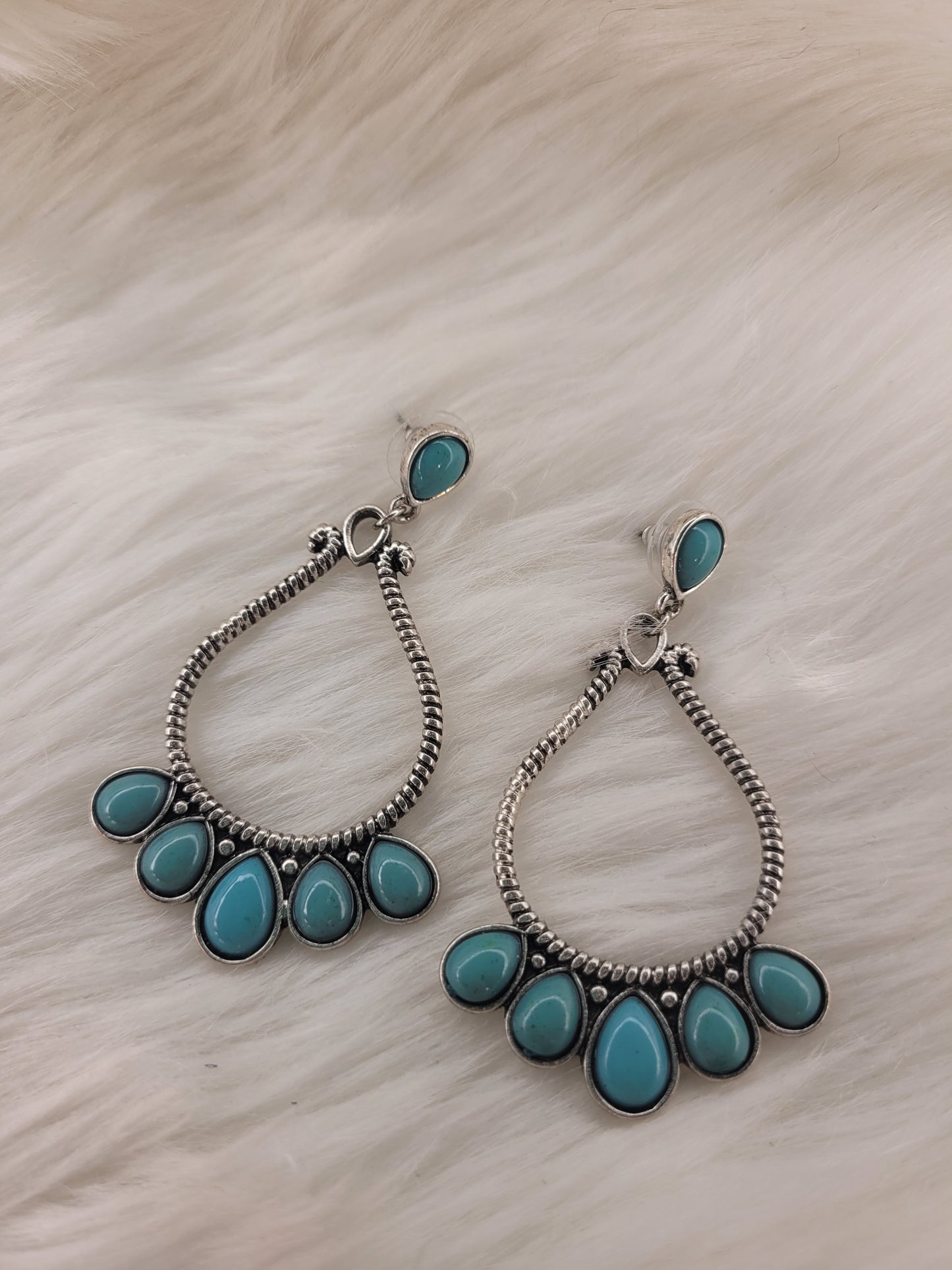 Turquoise dangle earrings