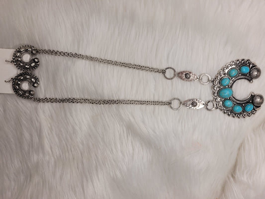 Turquoise open circle necklace