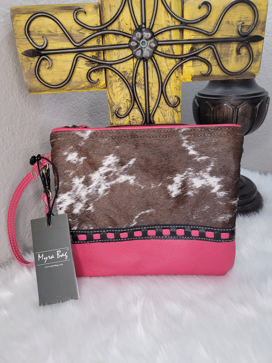 Letterstone trail myra pouch