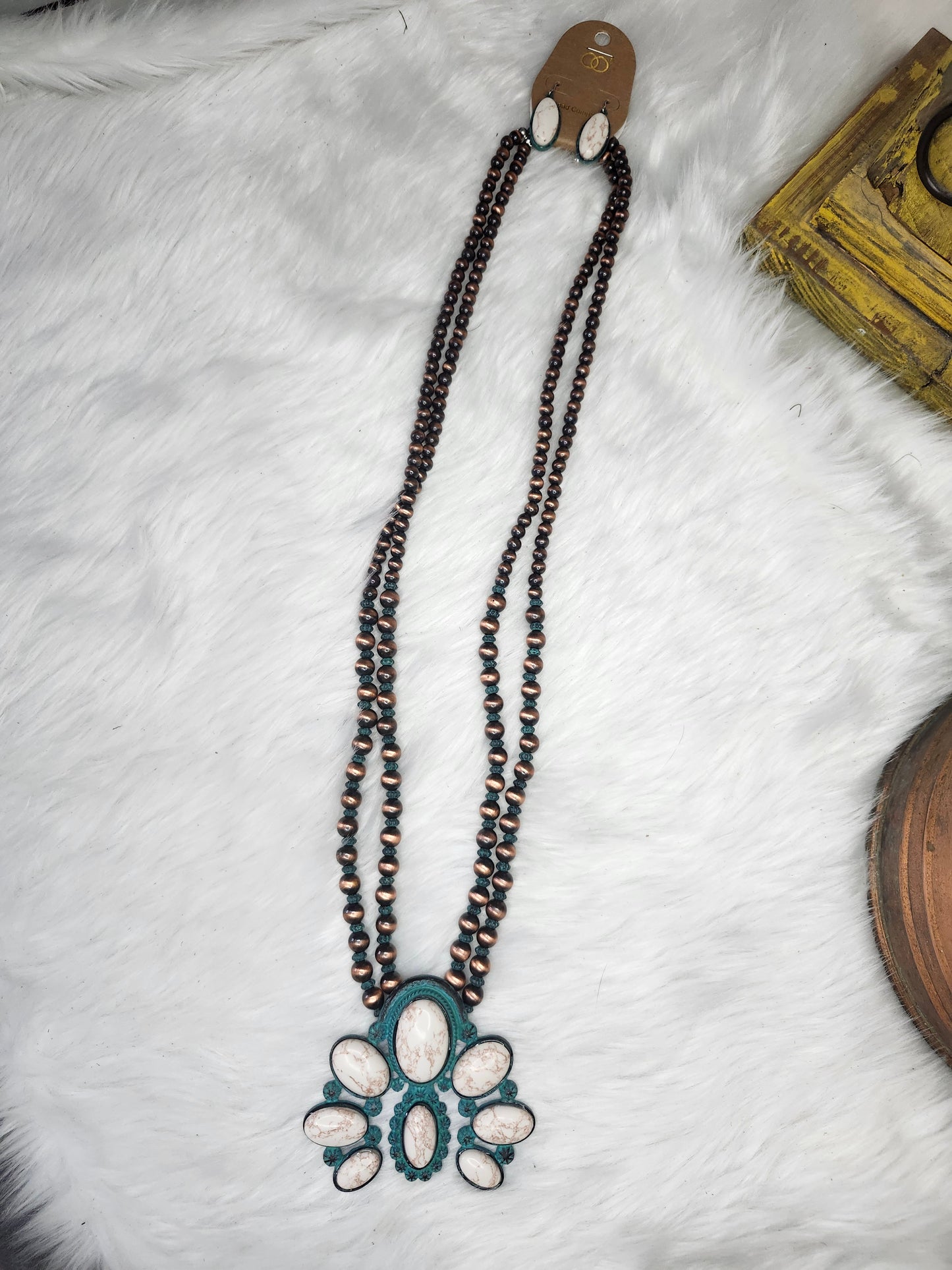 White stone necklace