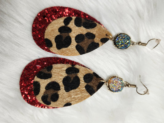 Cheetah red glitter earring