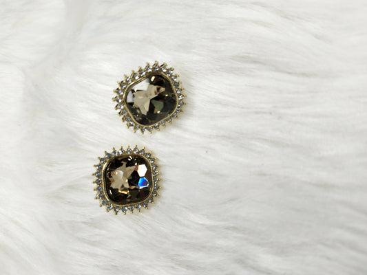 Yellow diamond stud earrings