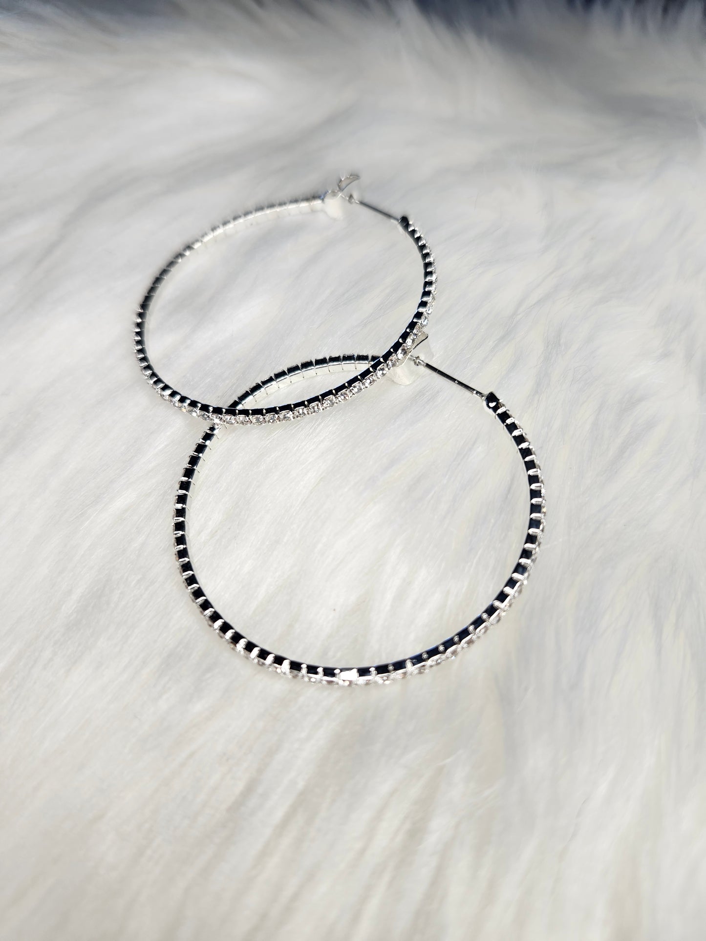 Silver hoops earrings