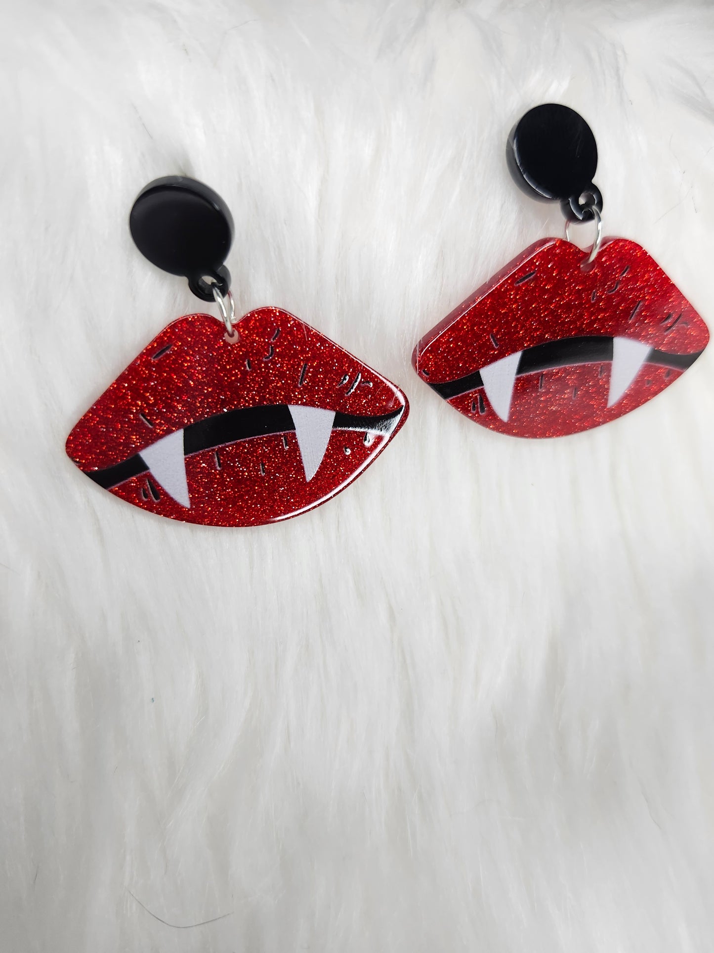 Vampire teeth earrings