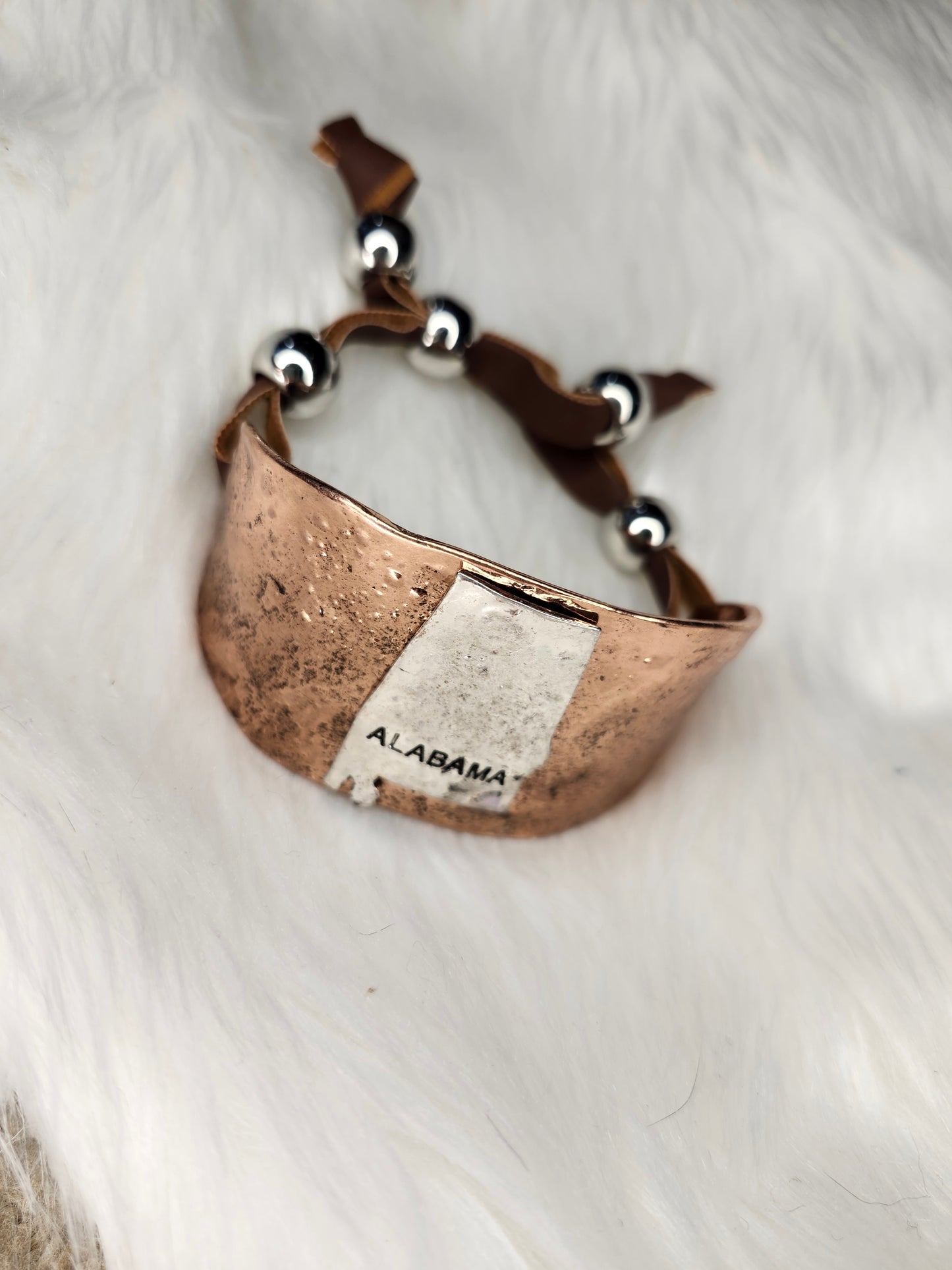 Alabama pull bracelet