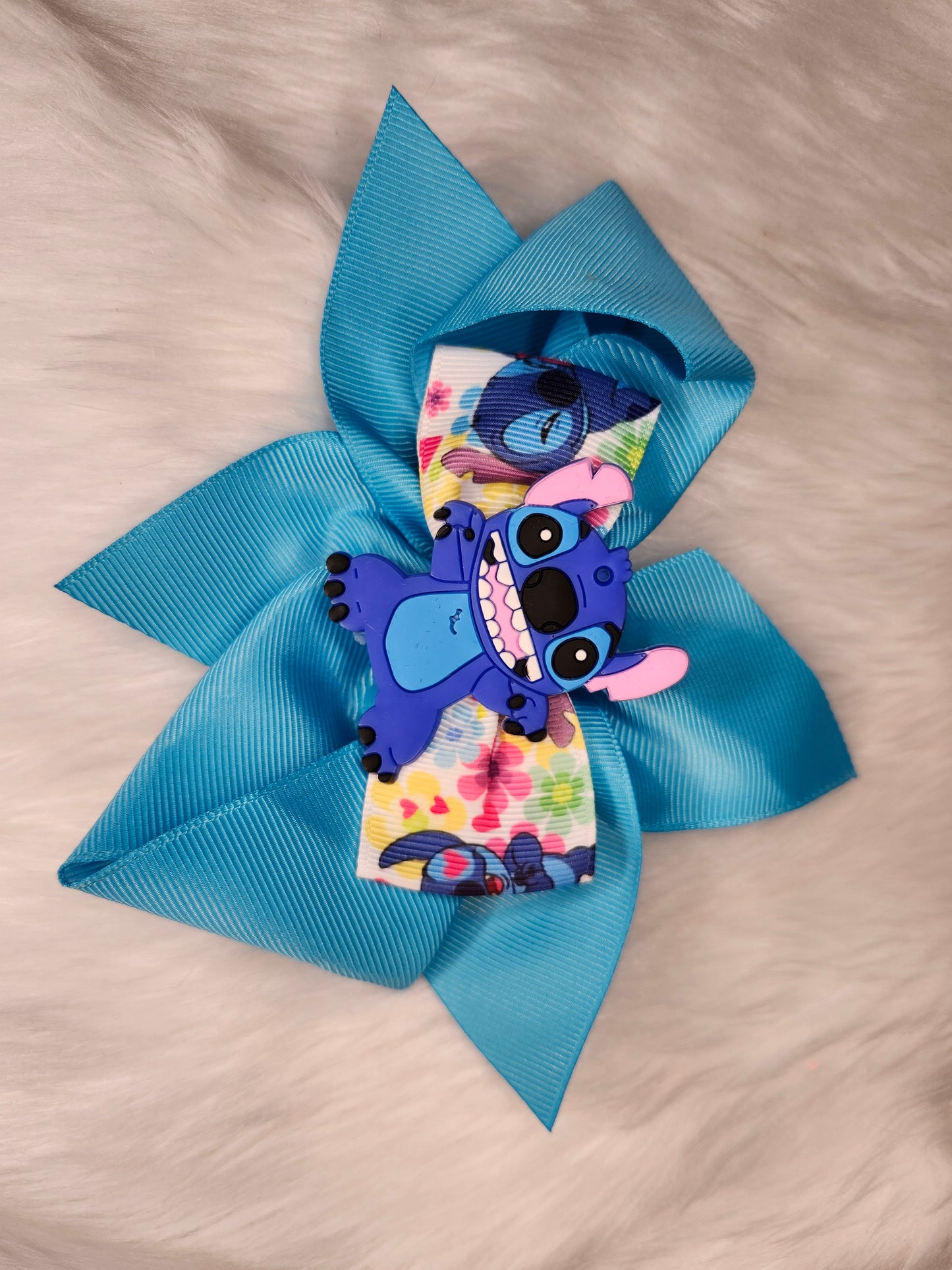 Stitch aqua bow