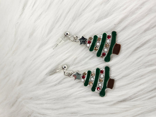 Silver christmas tree earrings