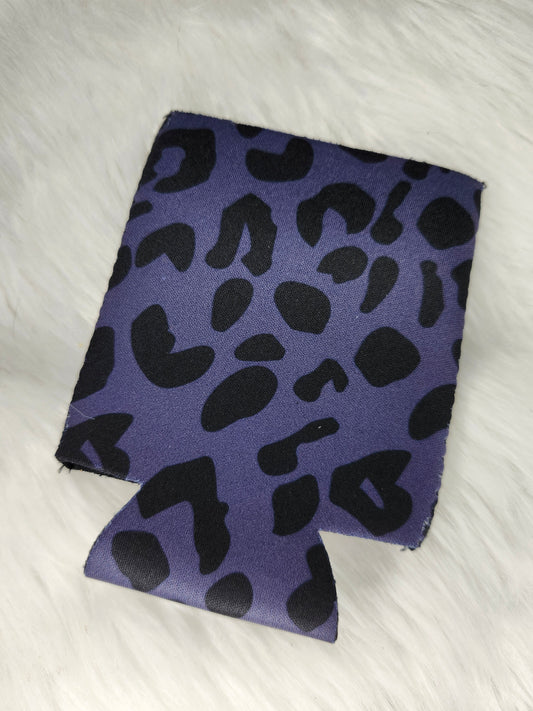 Black cheetah small can koozie