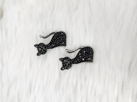 Cat stud earrings