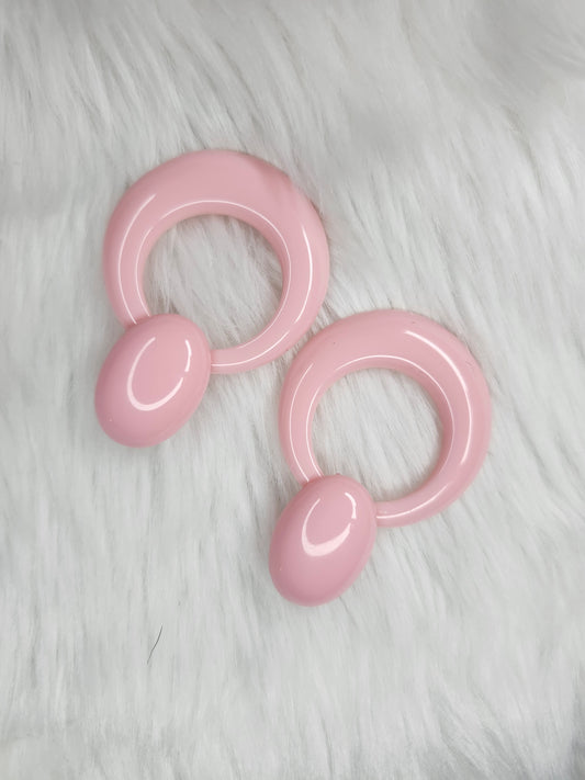 Light pink earrings