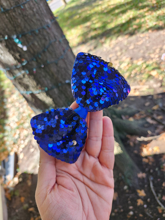 Blue sequence piggy bow