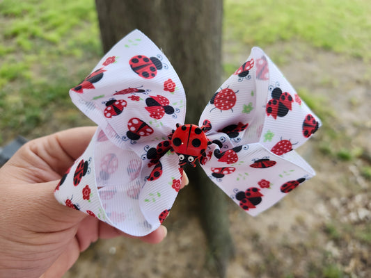 Ladybug piggy bow