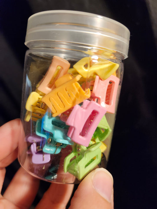 Mini hair claw clips