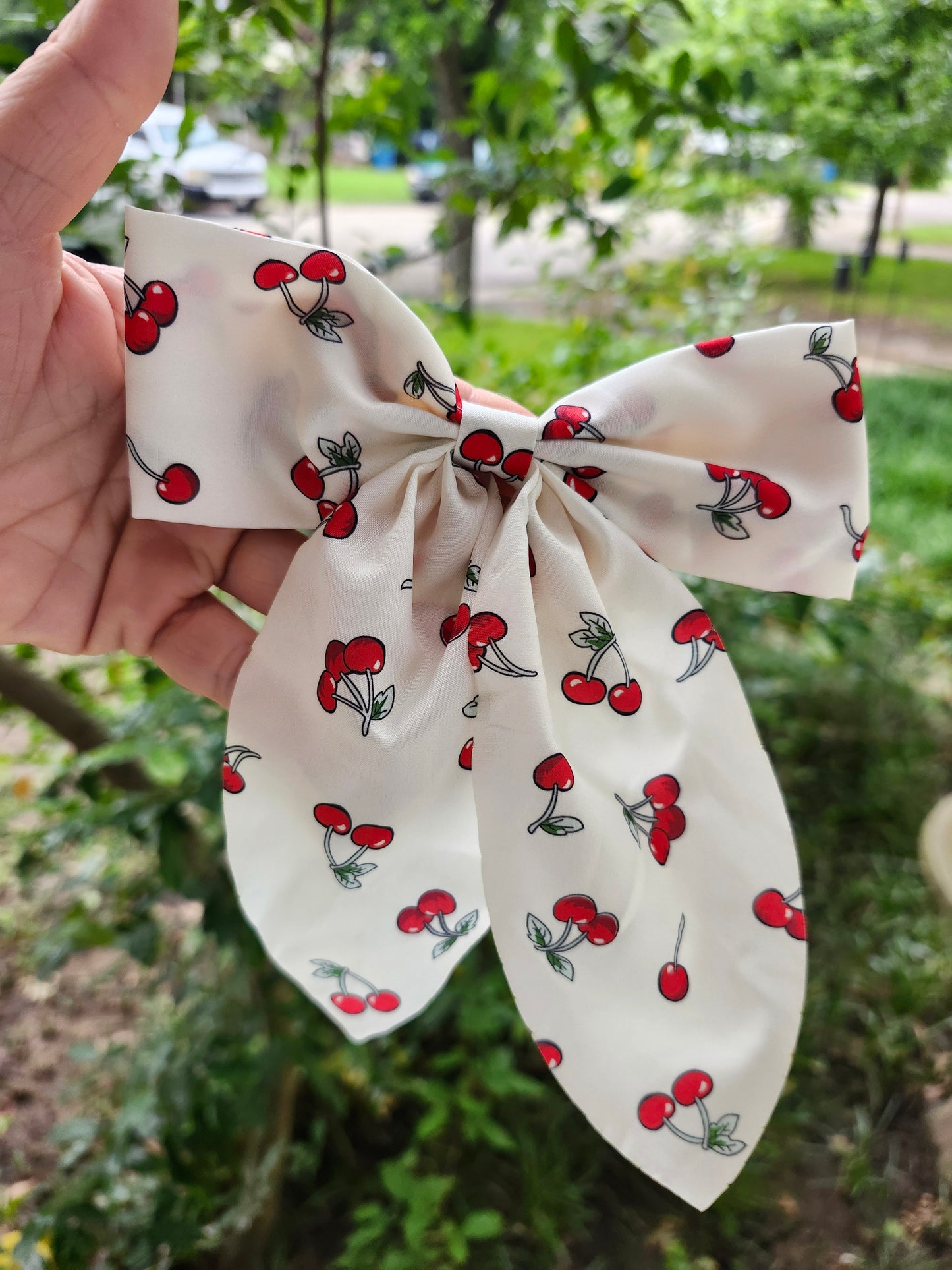 White cherry bow