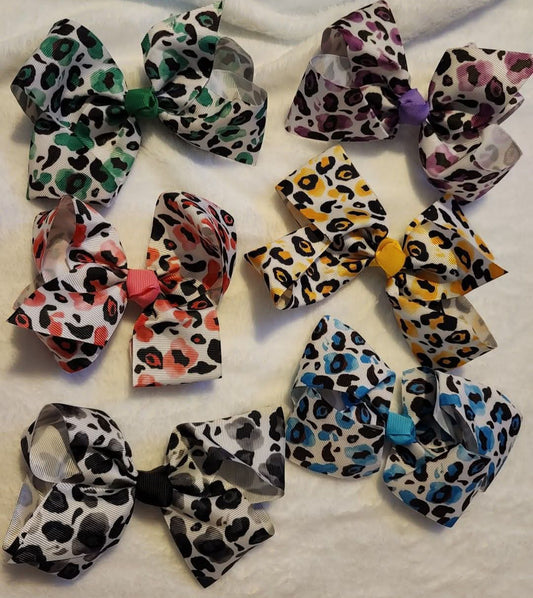 Cheetah bows