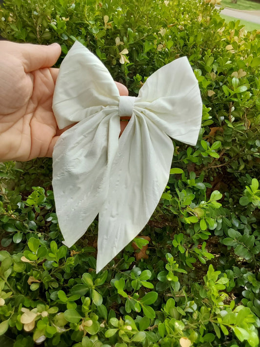 White cheer bow