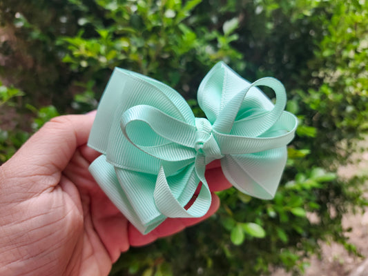 Mint triple bow