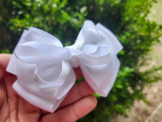 White triple bow