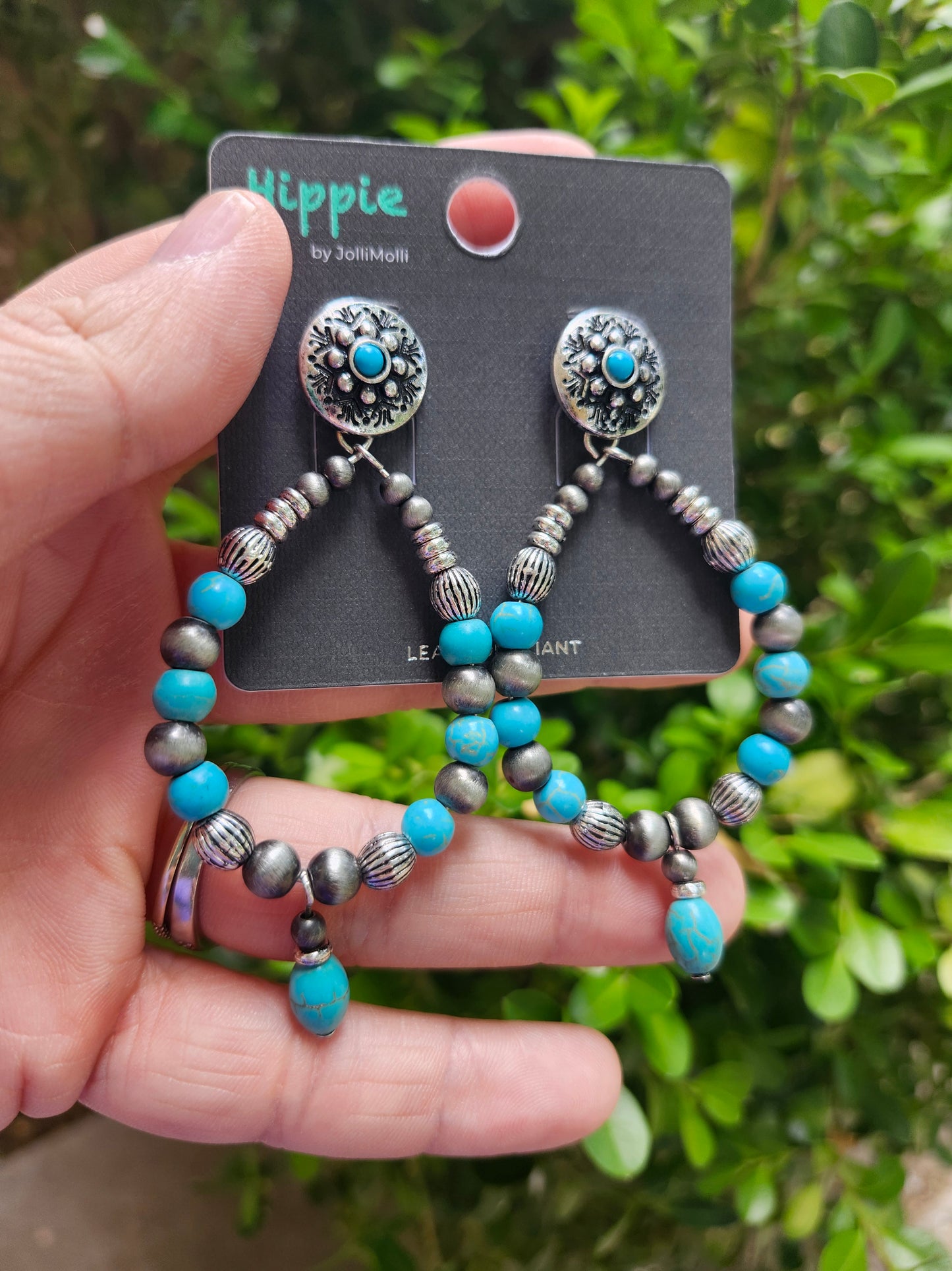 Turquoise dangle earring