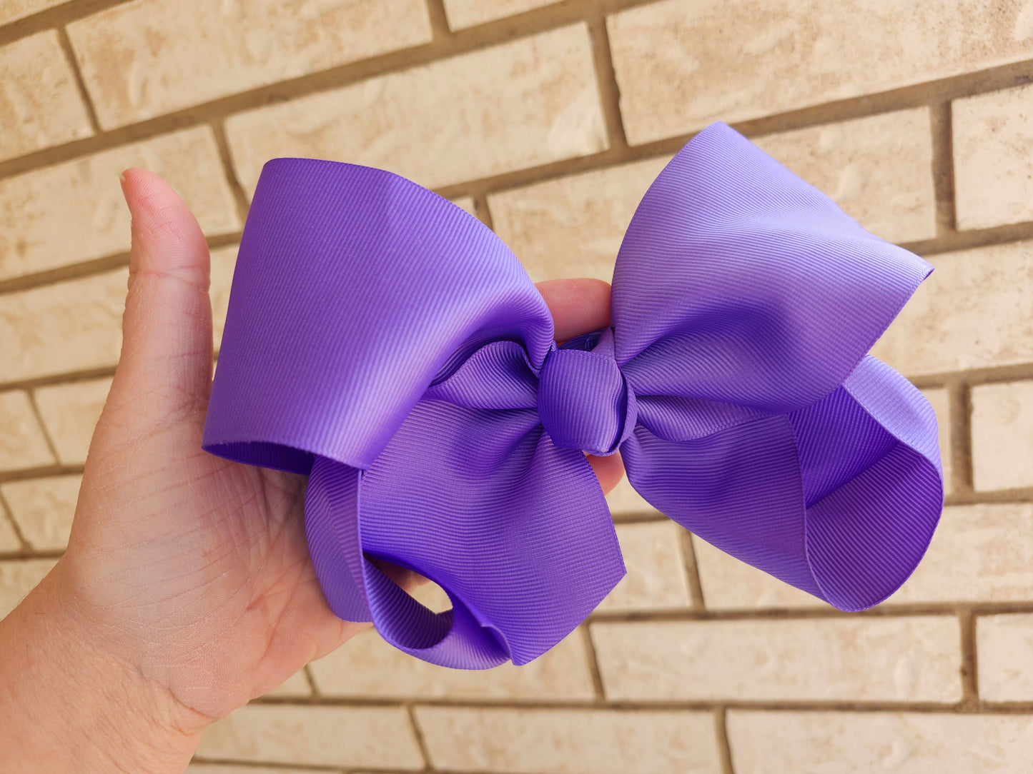 Violet bow