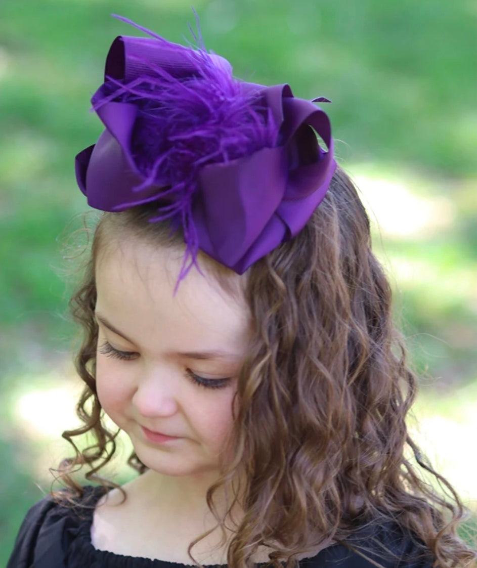 Plum feather bow