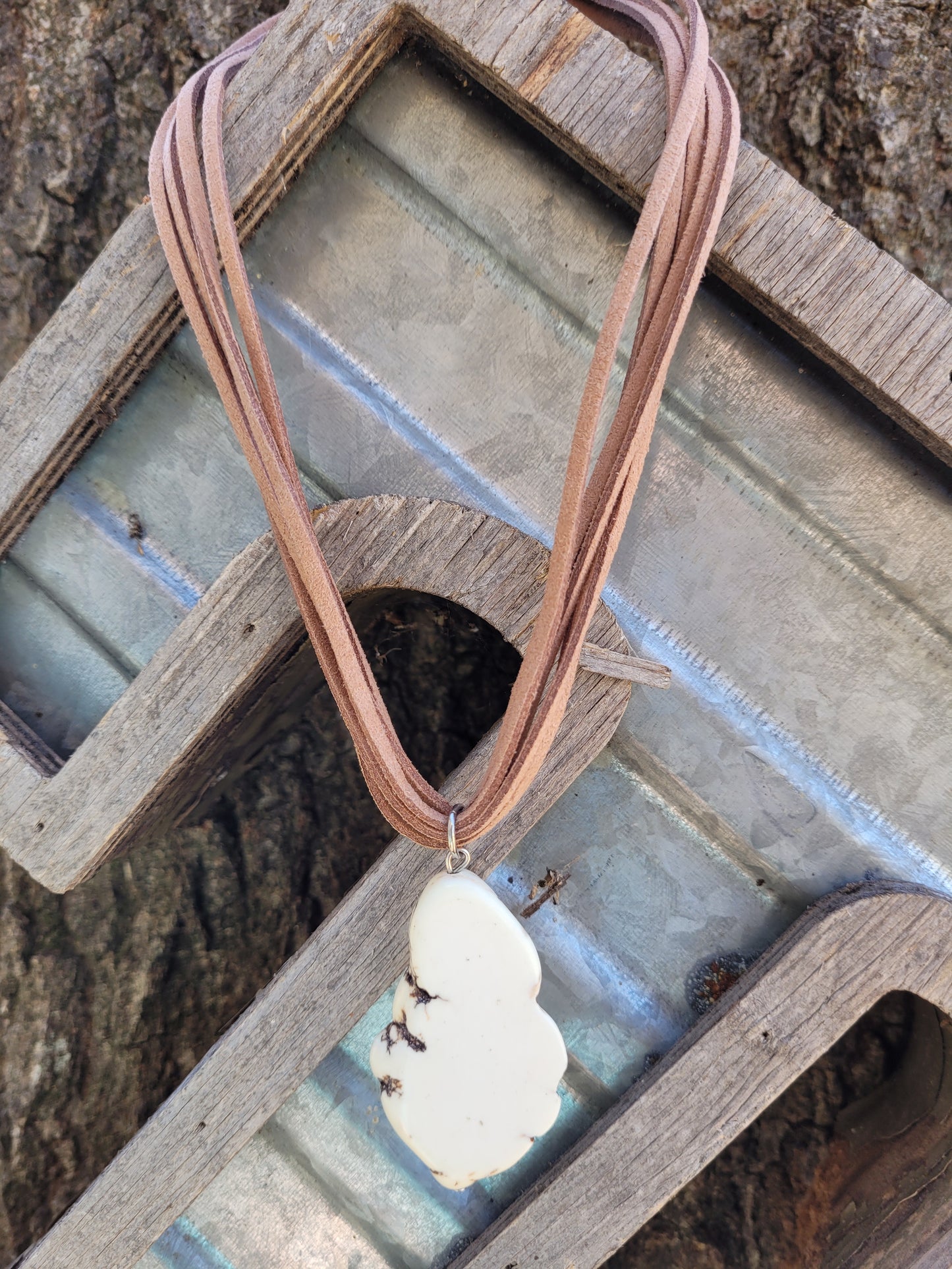 White stone rope necklace