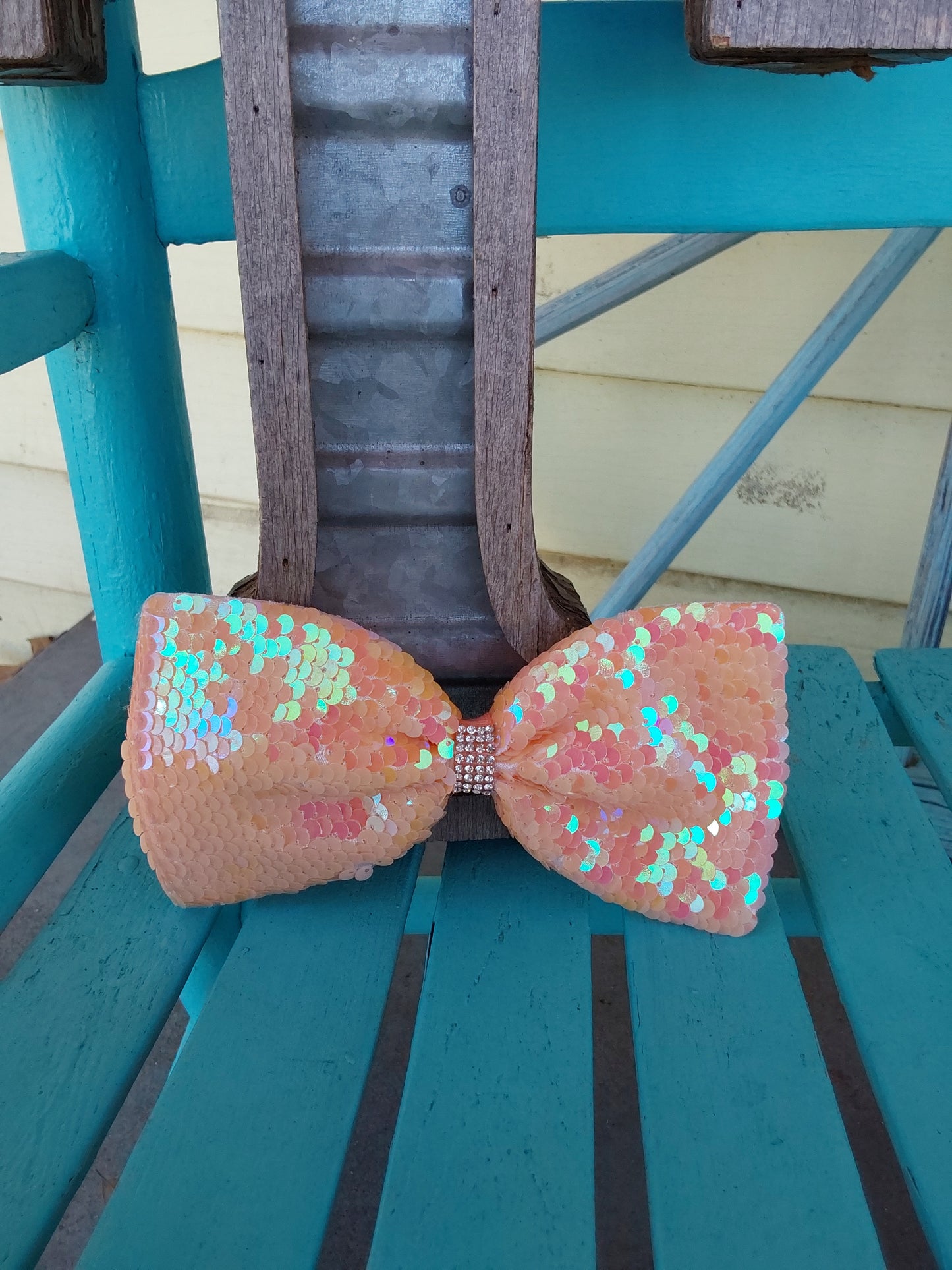 Peach sequin diamond bow