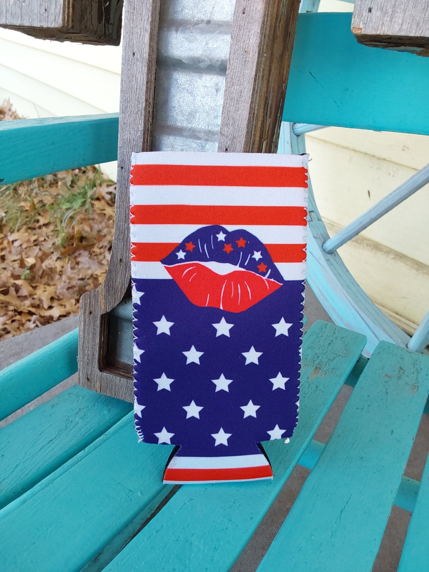 American lips koozie slim can